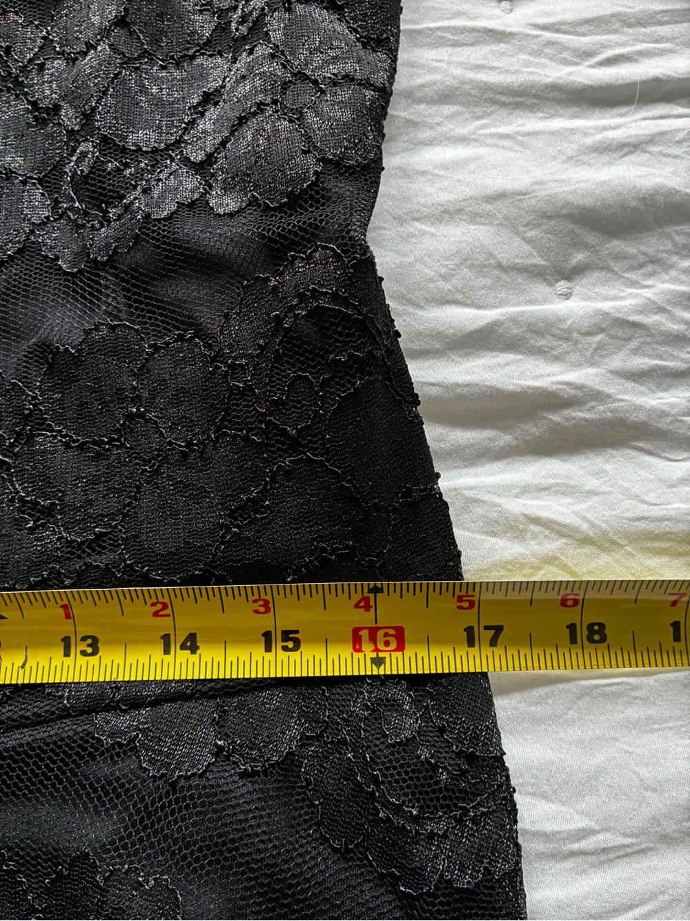 Black Lace Lined Dress NEW Sz.14P - Picture 11 of 13